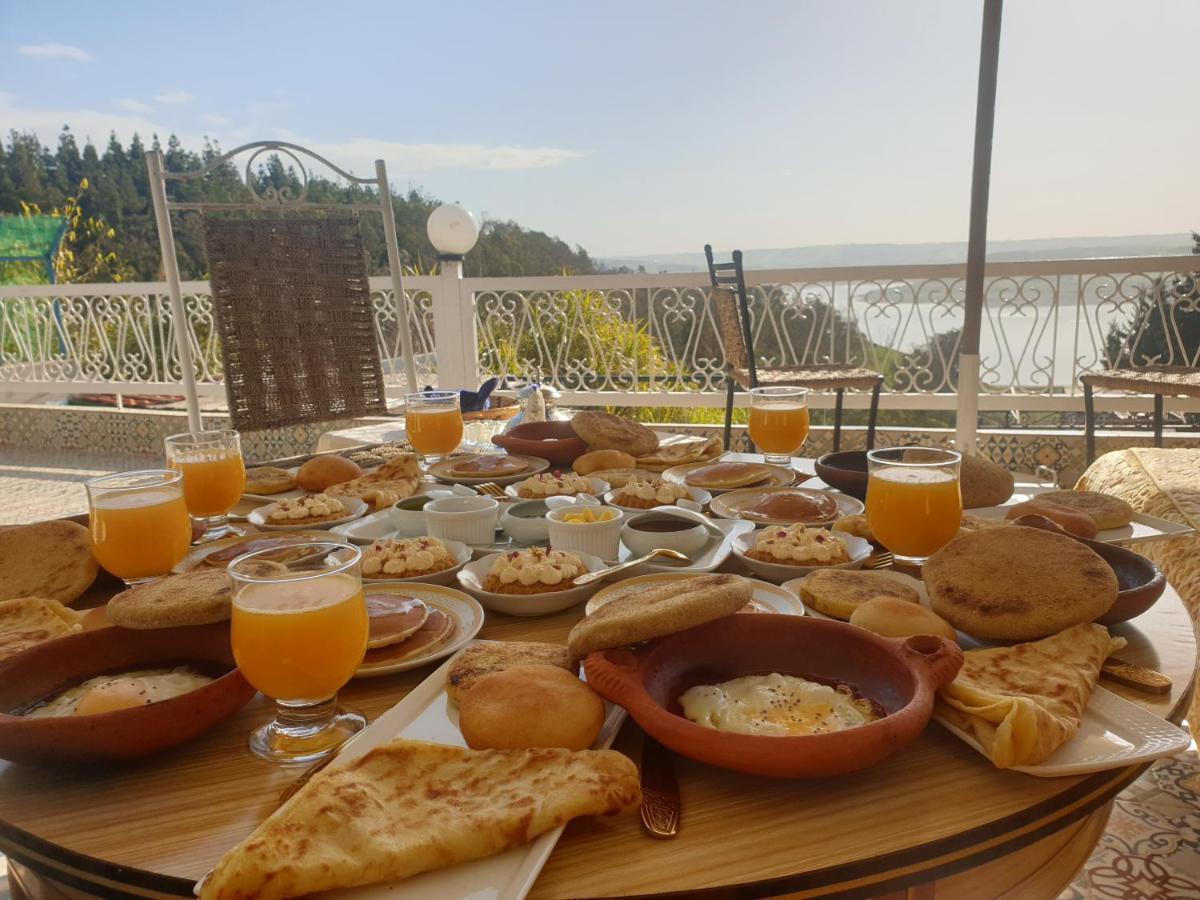 Ferme écologique lac du barrage med ben abdelah Oulad Yakoub Exterior foto