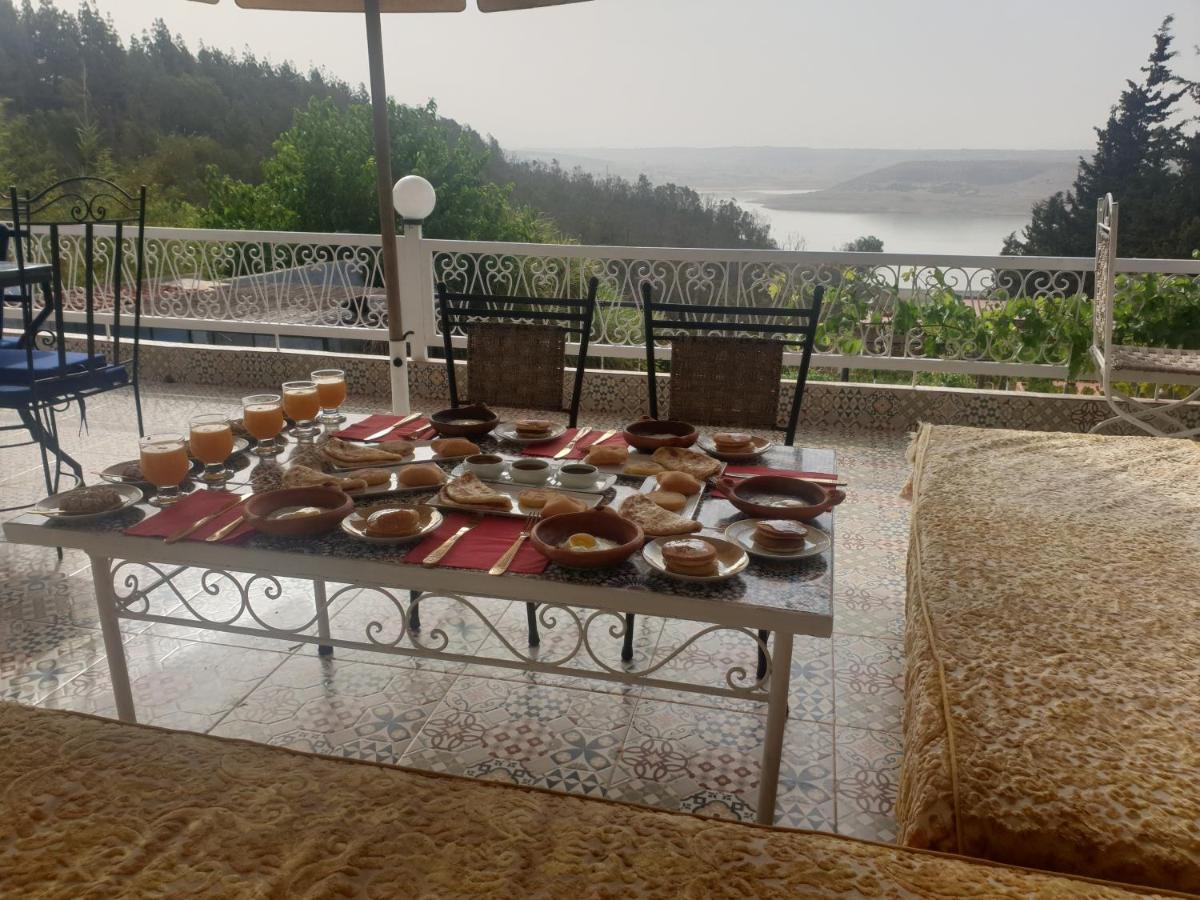 Ferme écologique lac du barrage med ben abdelah Oulad Yakoub Exterior foto